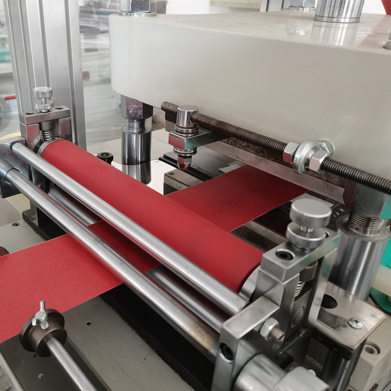 Automatic Paper And Rubber Flatbed Barcode Blank Self-adhesive Label Die Cutting Machine
